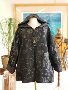 Reversible Floral Hooded Jacket